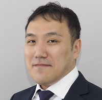 小川 嘉一