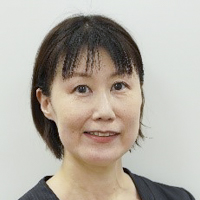 山本 晶代