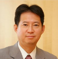 岩本　隆 氏