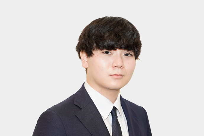 重富　航大