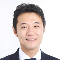 入山 章栄氏