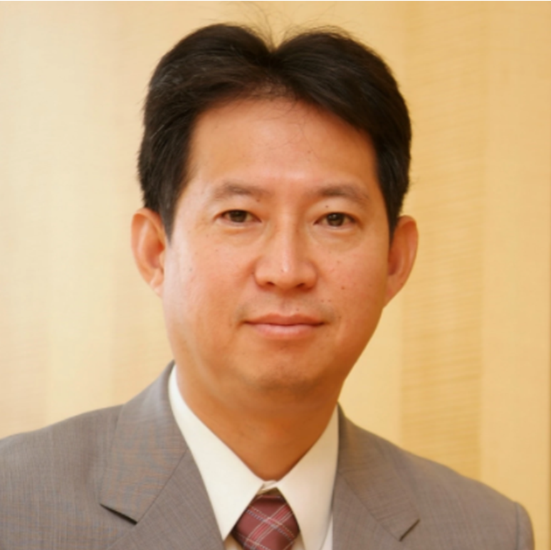 岩本 隆 氏